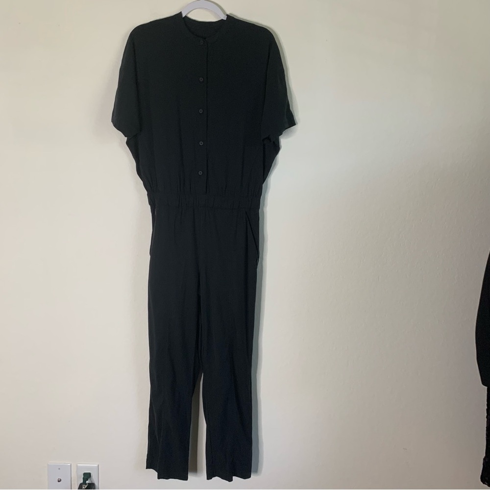 Lululemon womens black perfectly Poised short sleeve jumpsuit 8 - Picture 2 of 12